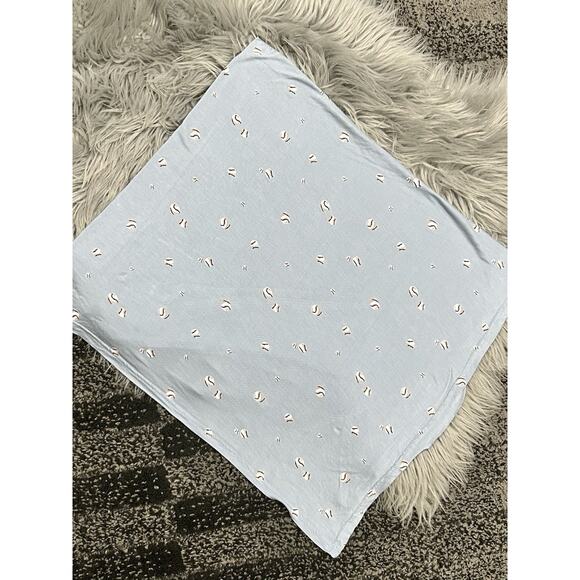 Milkberry 36”x40” Bamboo‎ Blanket Featuring Baseball Design - Picture 1 of 5